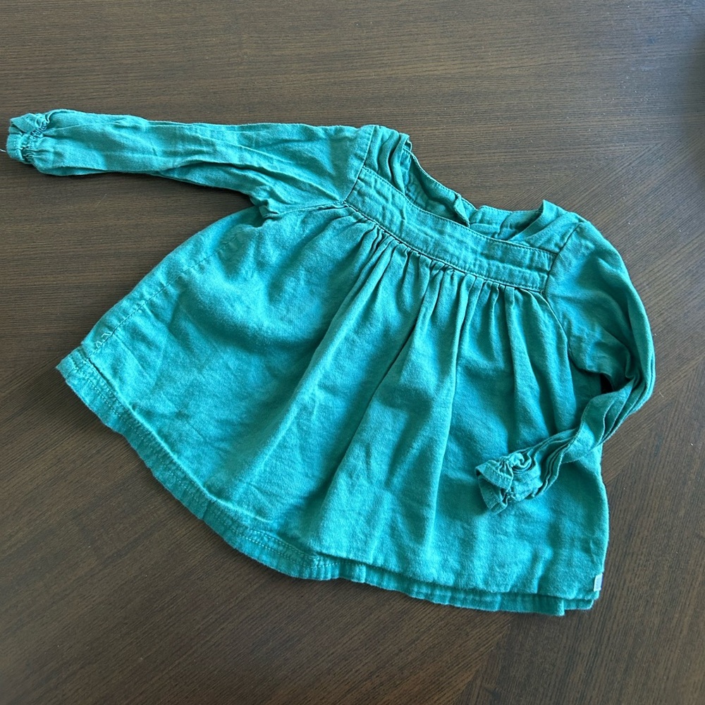 Long Sleeve Ruffle Butt Top